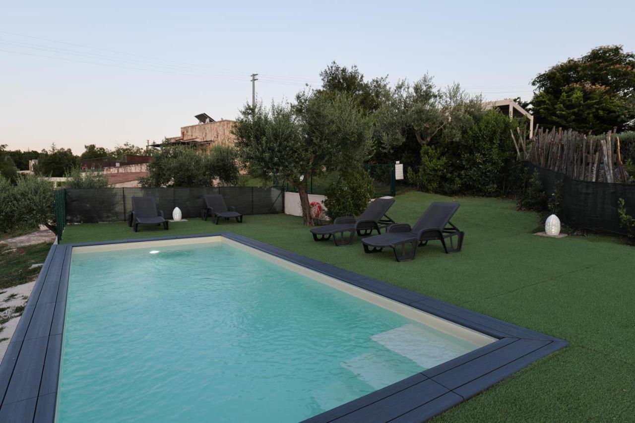 מרטינה פרנקה Il Borgo Delle Querce Villa Fichi Piscina Privata מראה חיצוני תמונה